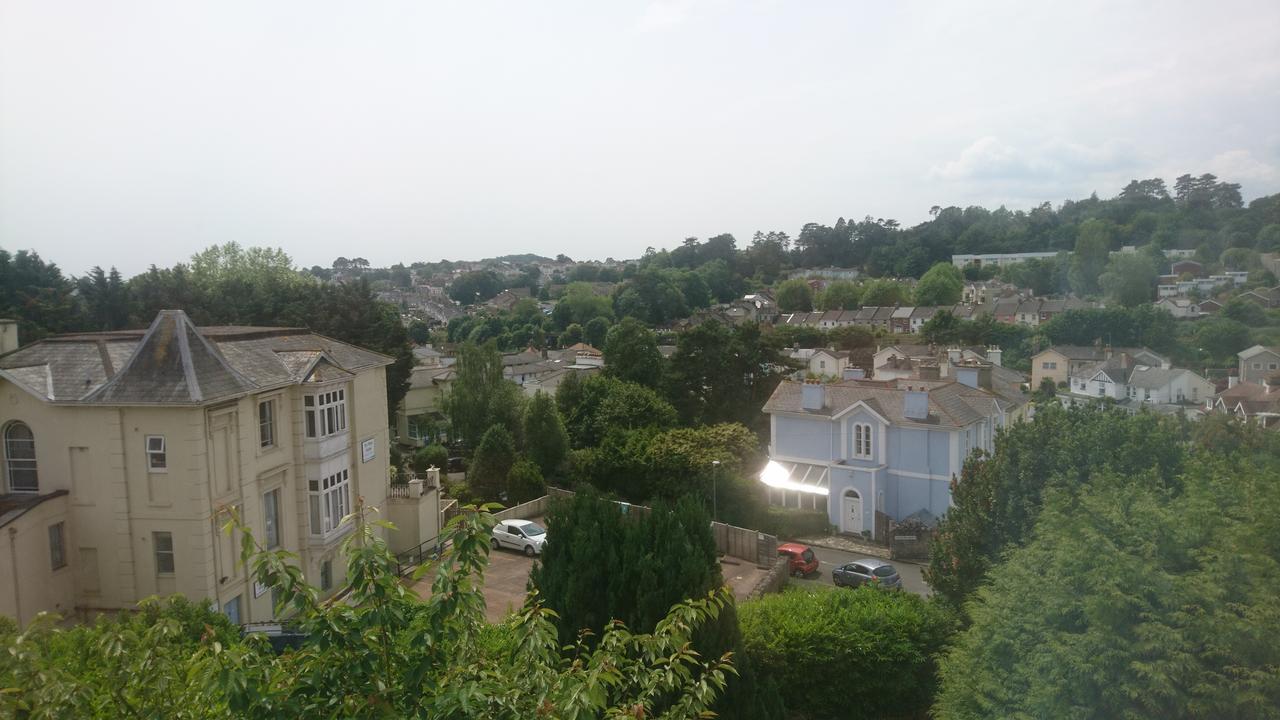 Heathcliff House B&B Exclusively For Adults Free Large Carpark Torquay Exterior foto